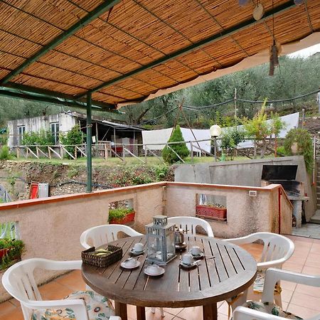 Ca De Baci Apartment Vessalico Екстериор снимка
