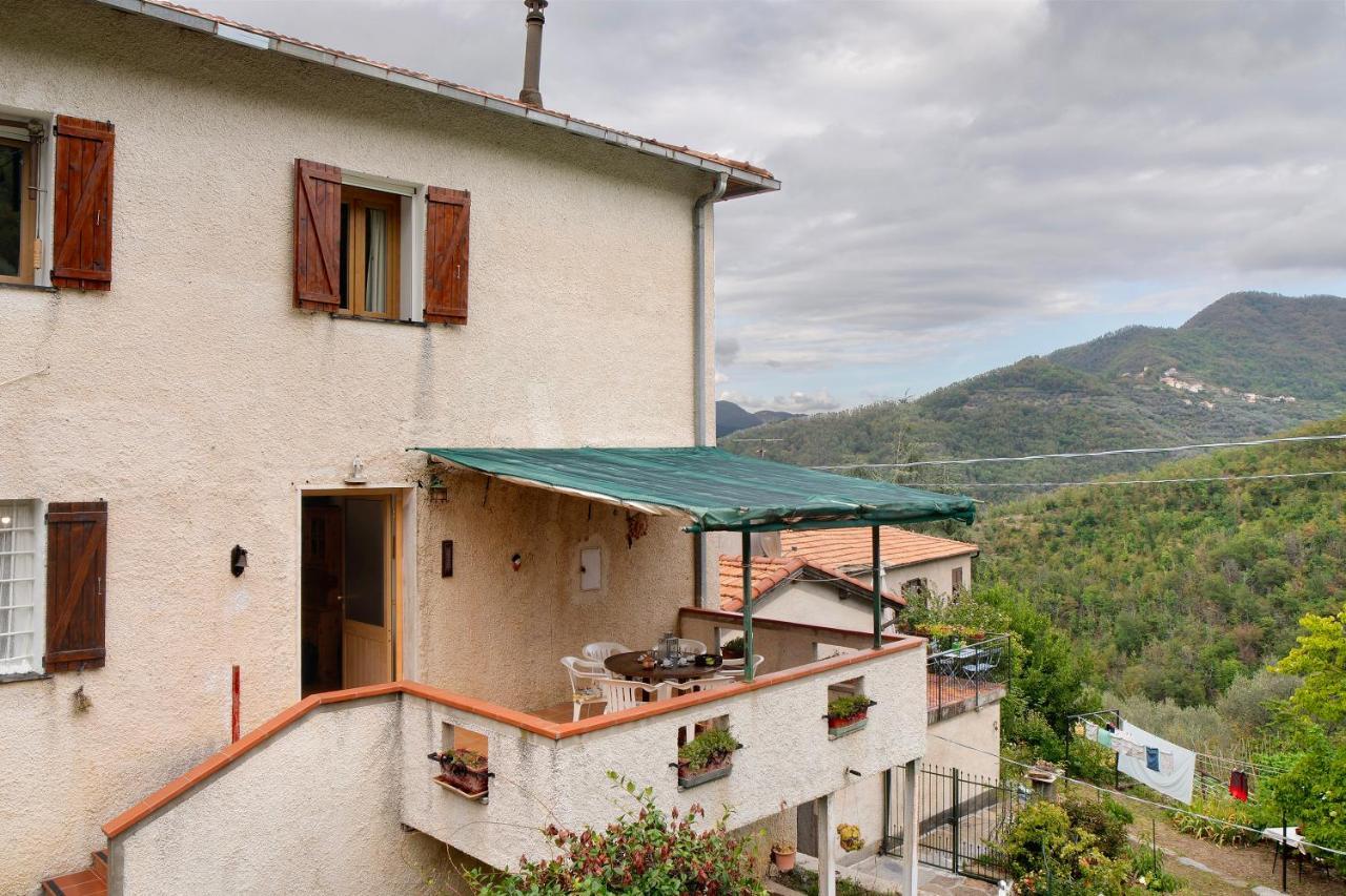 Ca De Baci Apartment Vessalico Екстериор снимка